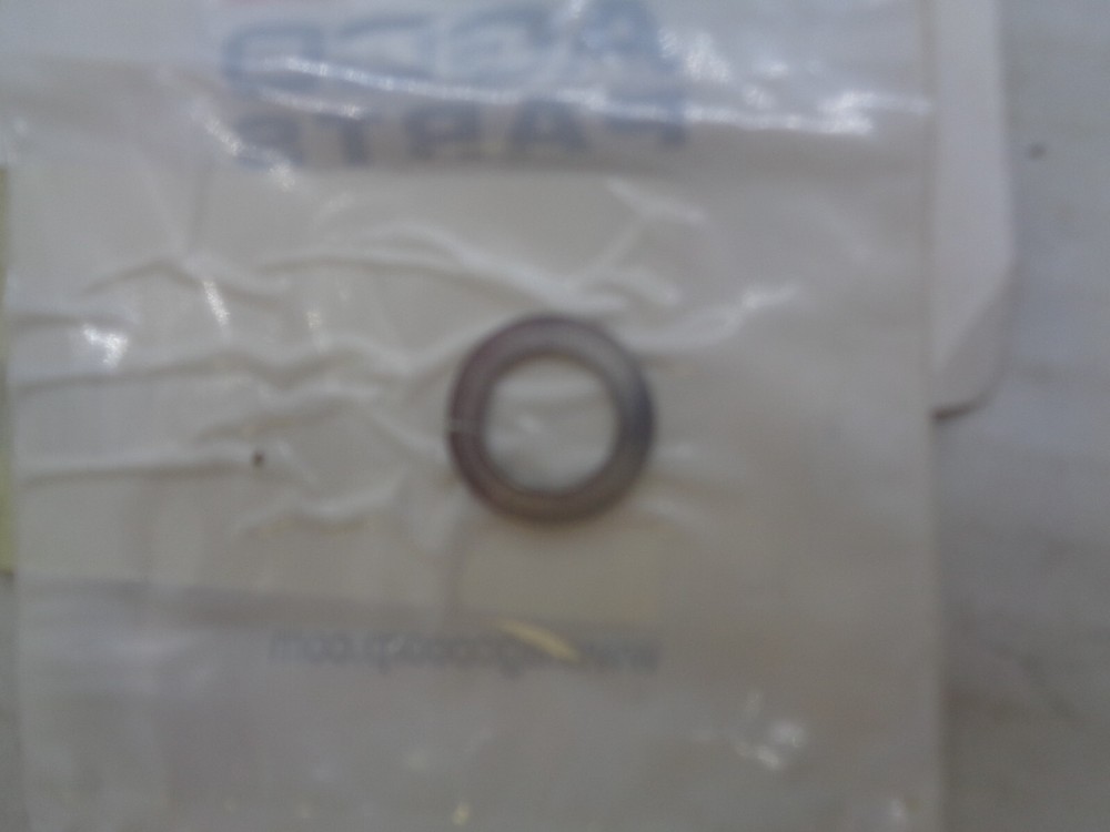 AGCO RING/ RETAINING - 72161189 - BOX21