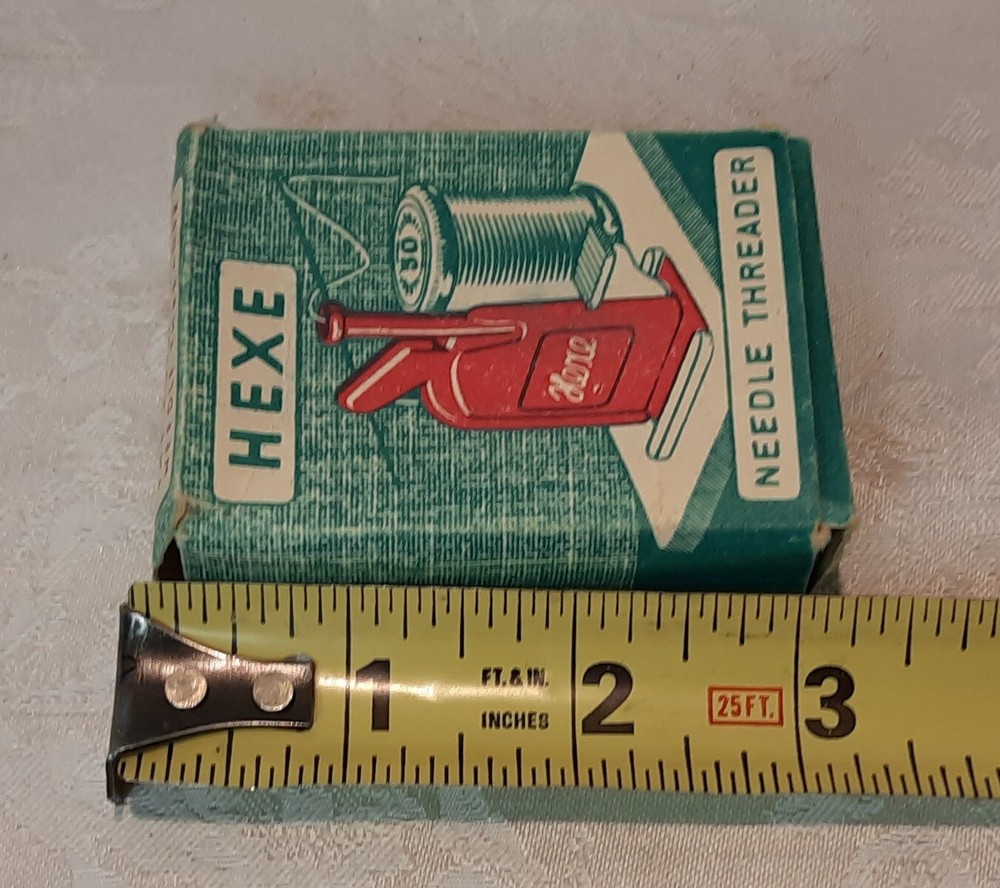 Vintage Plastic Hexe Automatic Needle Threader with Instructions Antique