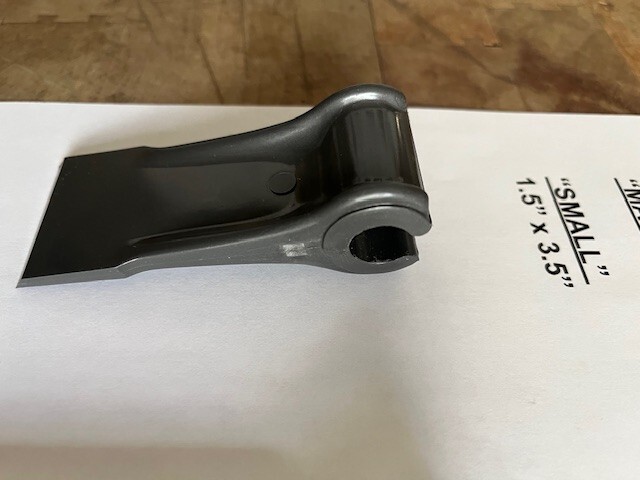 STEAM KETTLE SCRAPER BLADE, MAGNETIC.