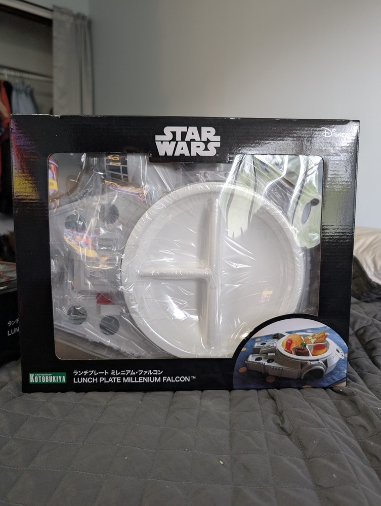 Kotobuyika Star Wars Plates.