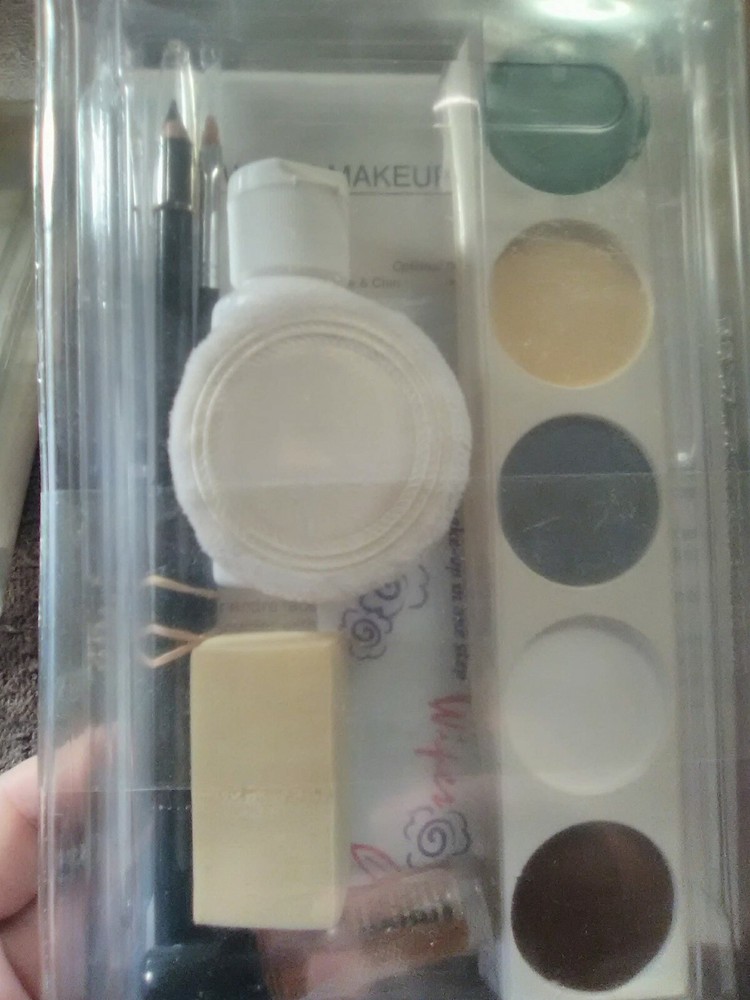 Shop~Mehron Kit Witch