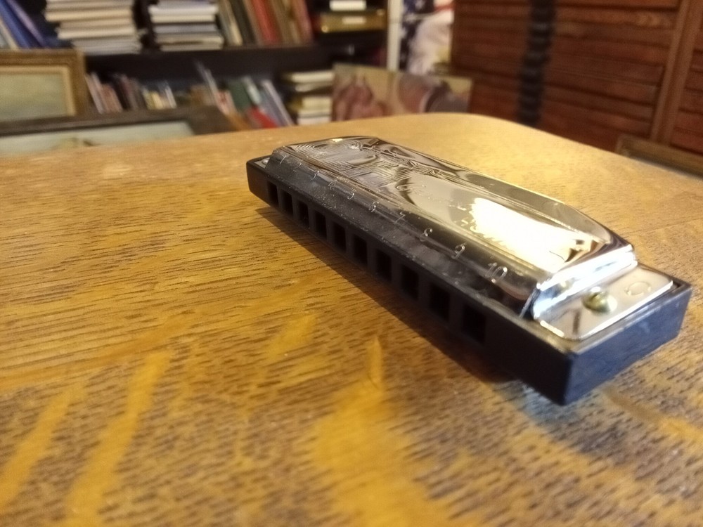 HOHNER GLH Harmonica with box