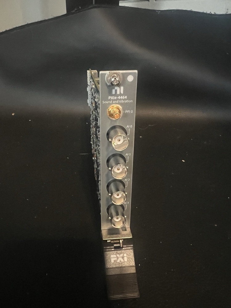National instruments PXIe-4464 Sound And Vibration Module, Test passed