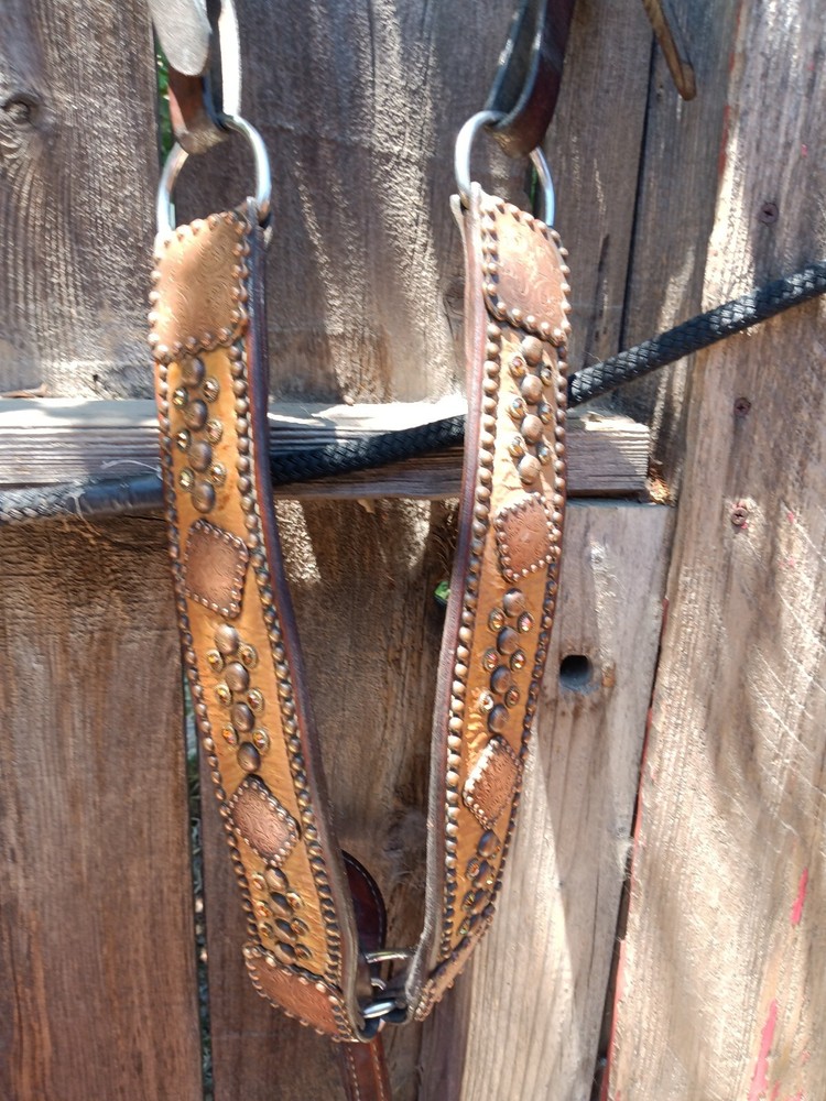 Luan Leather Tack Set