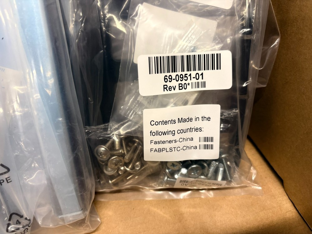 Mounting Kit for Cisco Catalyst 6500 Series Rails , Hardware , Install Discs