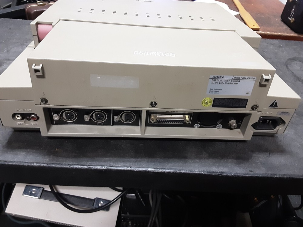 Sony PCM-E7700