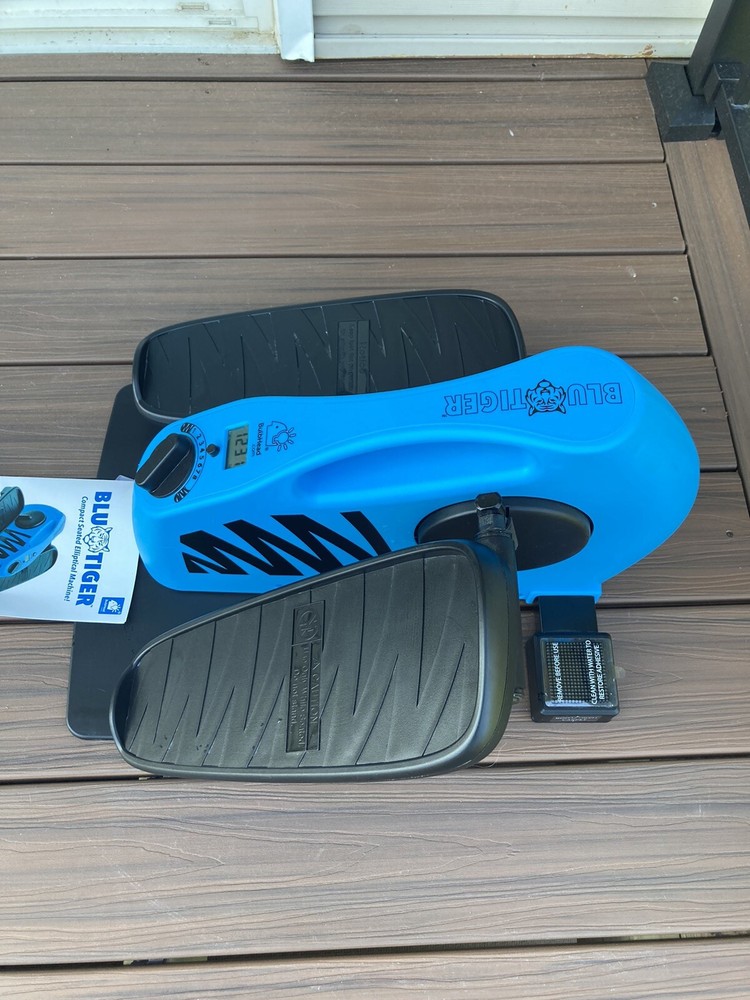 BLU TIGER Compact Seated Elliptical Machine