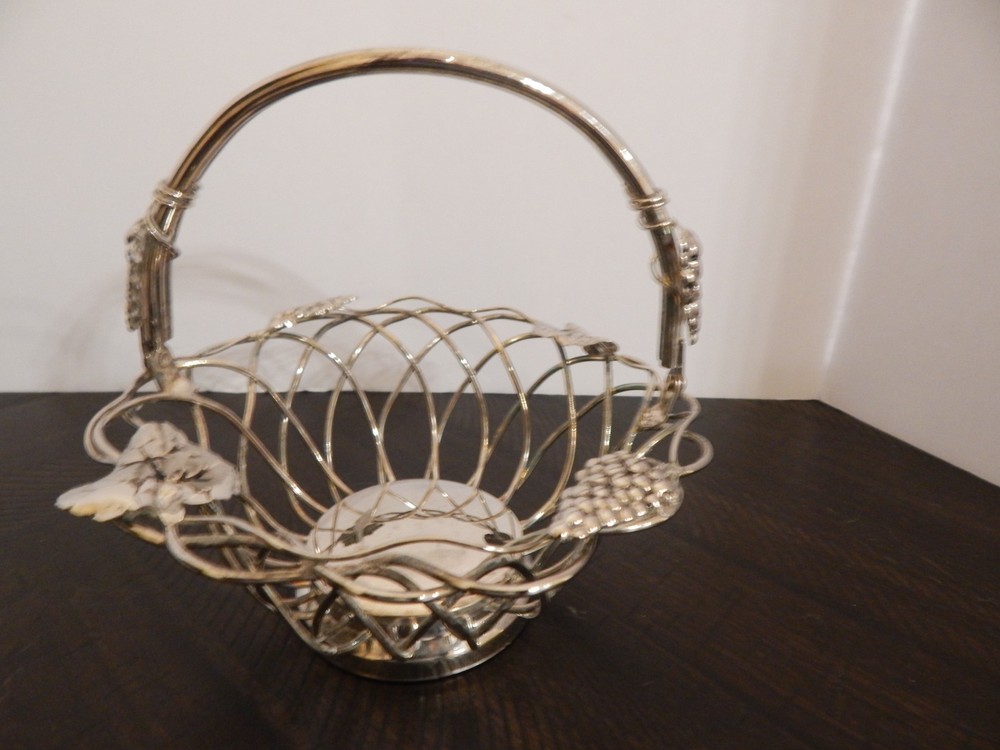 Studio Silversmiths Silver Plated Wire Basket w/ Swivel Handle & Grape Vine Deco