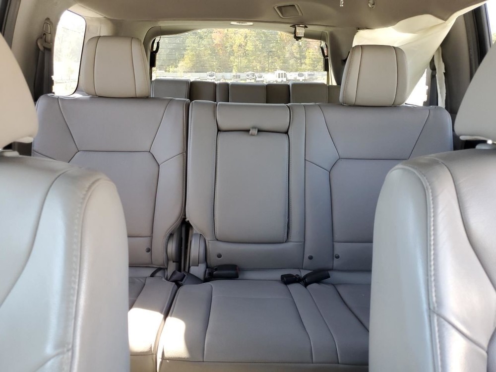 PILOT 2014 Glove Box 4911646