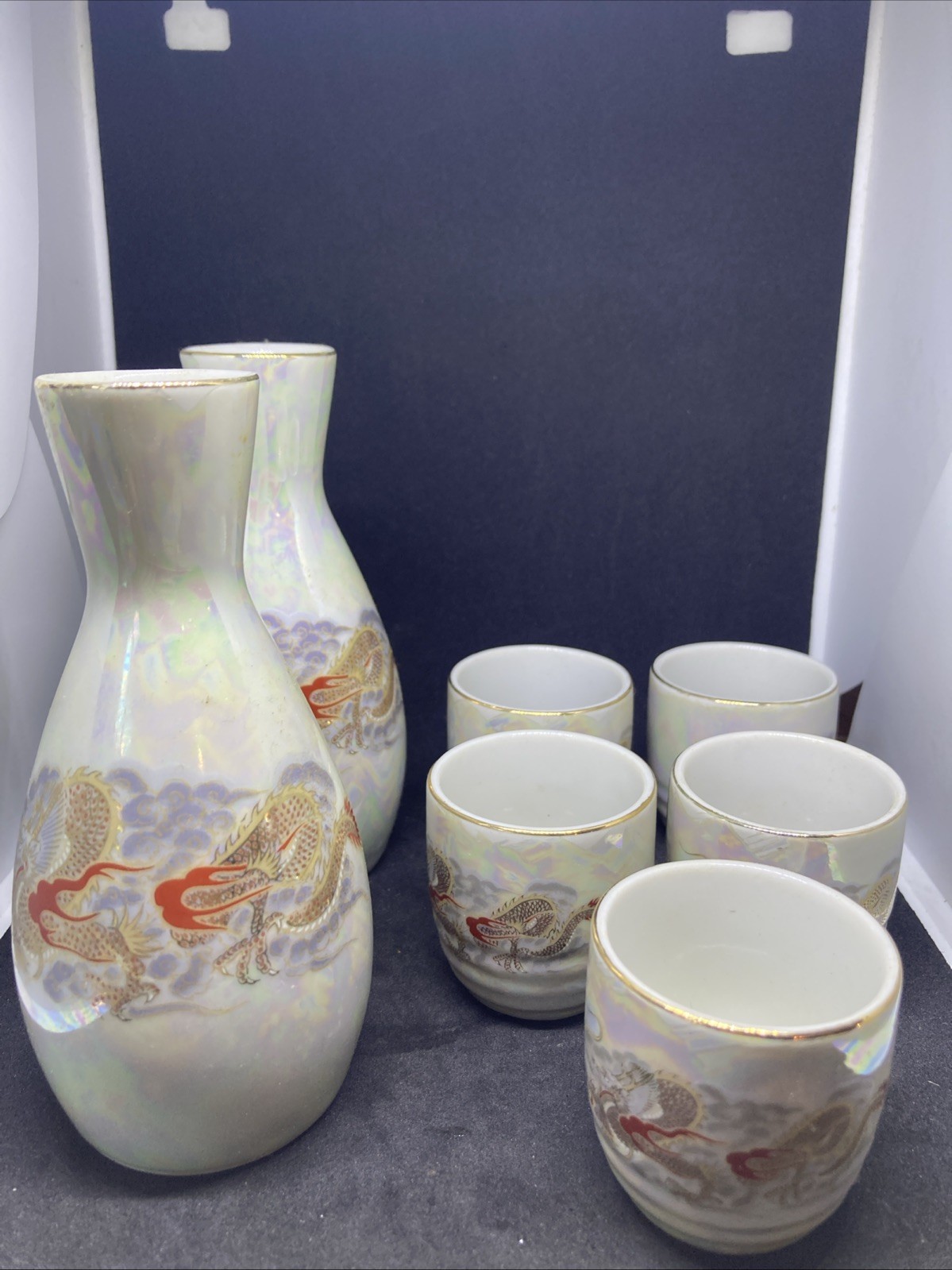 Japanese Fuji Ceramic Sake Set White Golden Drago Gold Trim 7 Piece Set