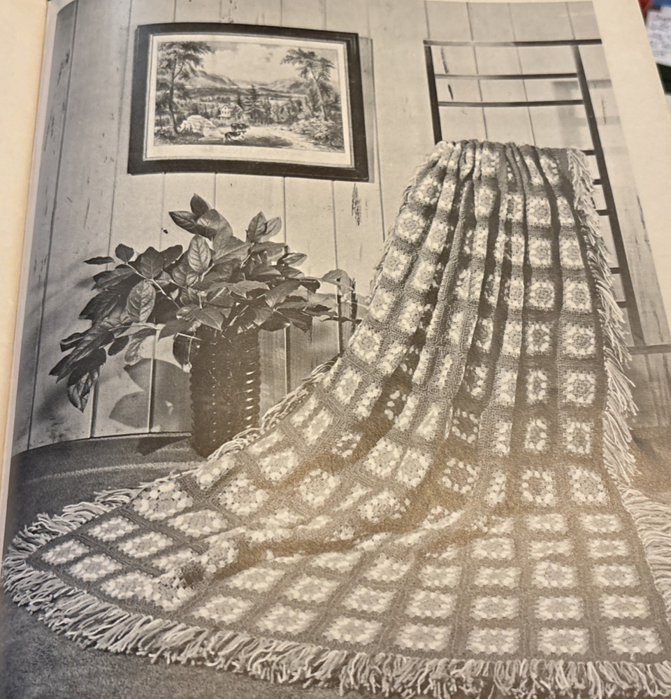 Vtg Rare Complete AFGHAN 1970 Pattern Bk