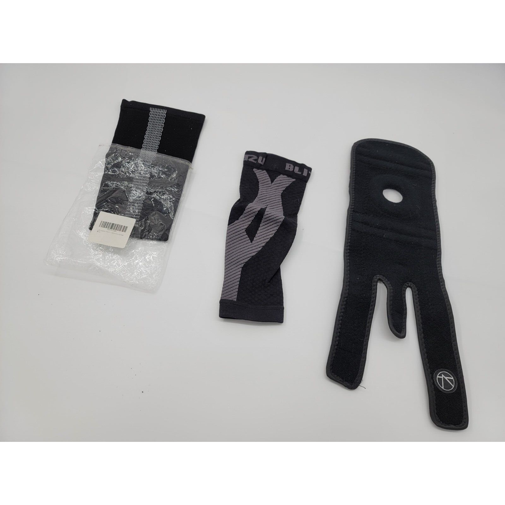 3 Athletic plus knee Wraps Supports Training body Ect.