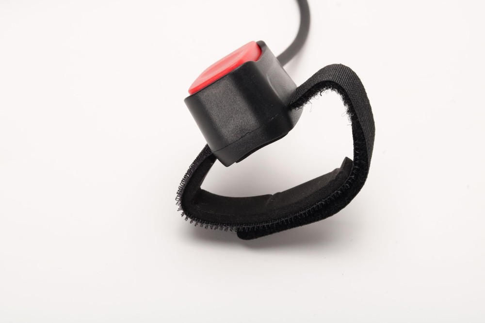 Wirenest® Aviation PTT Button with Strap – Inline Push-to-Talk Switch 3.5mm