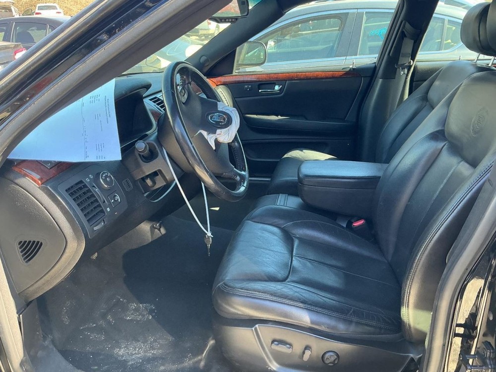 DTS 2007 Glove Box 4978952