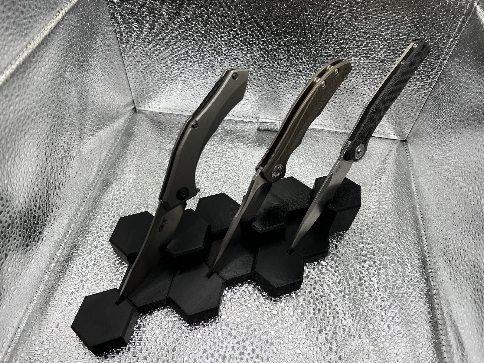 3 Knife Display Stand/Rack