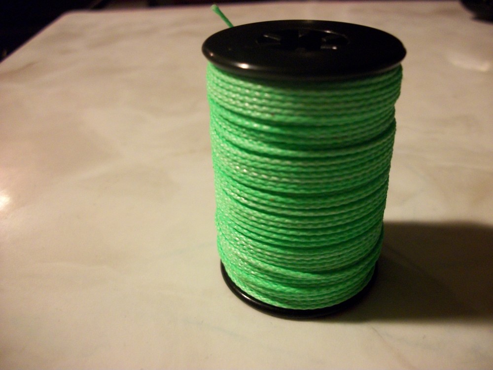 Flo Green BCY .030 Crossbow Braided Serving Material Bow String Making
