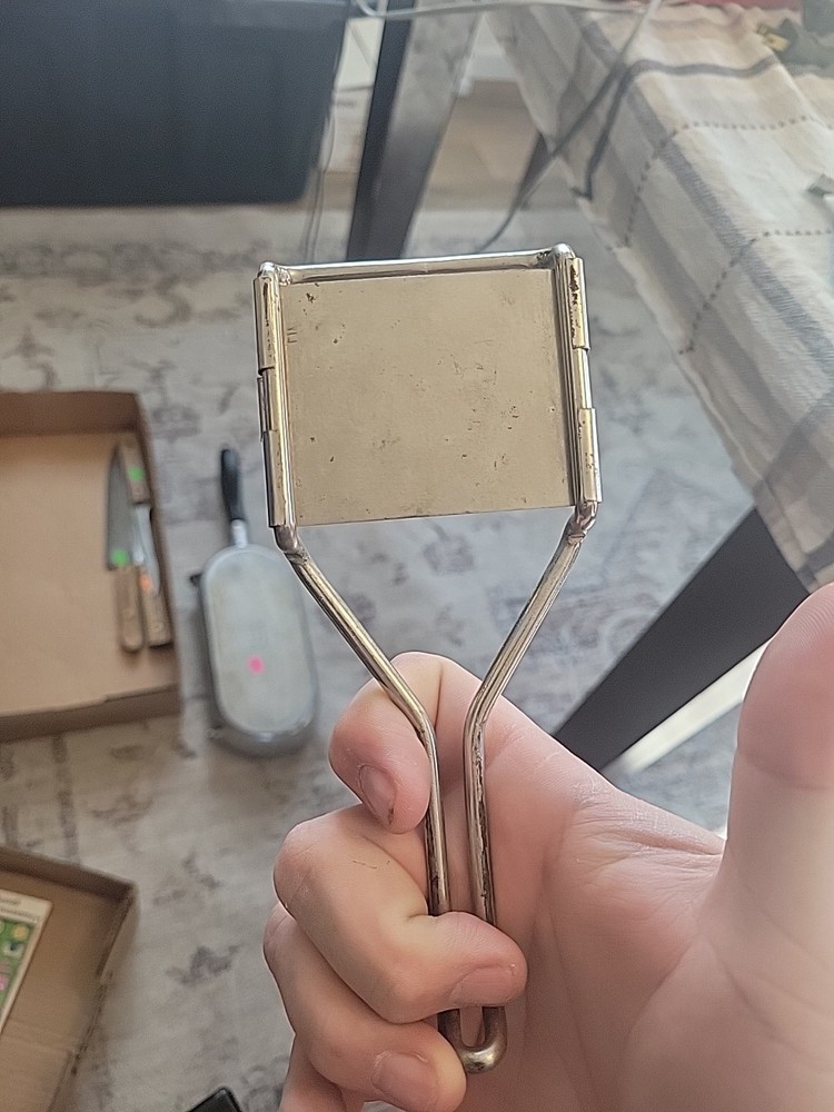 Rare Warner-Jones sharpener stropper razor blades