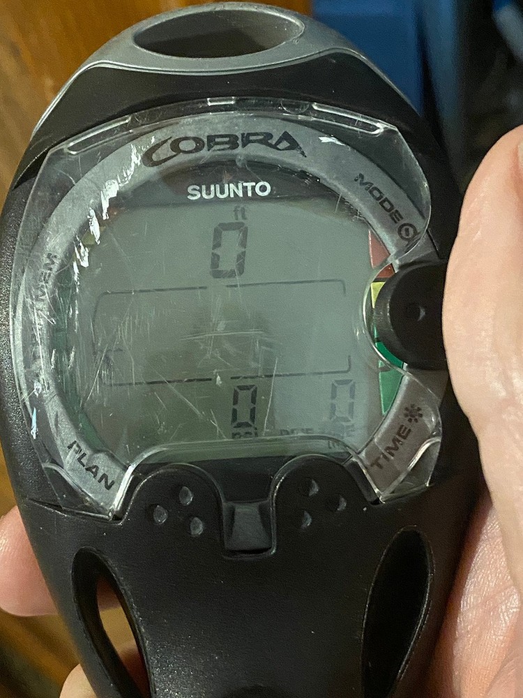 Suunto Cobra dive computer, proven working, HP hose