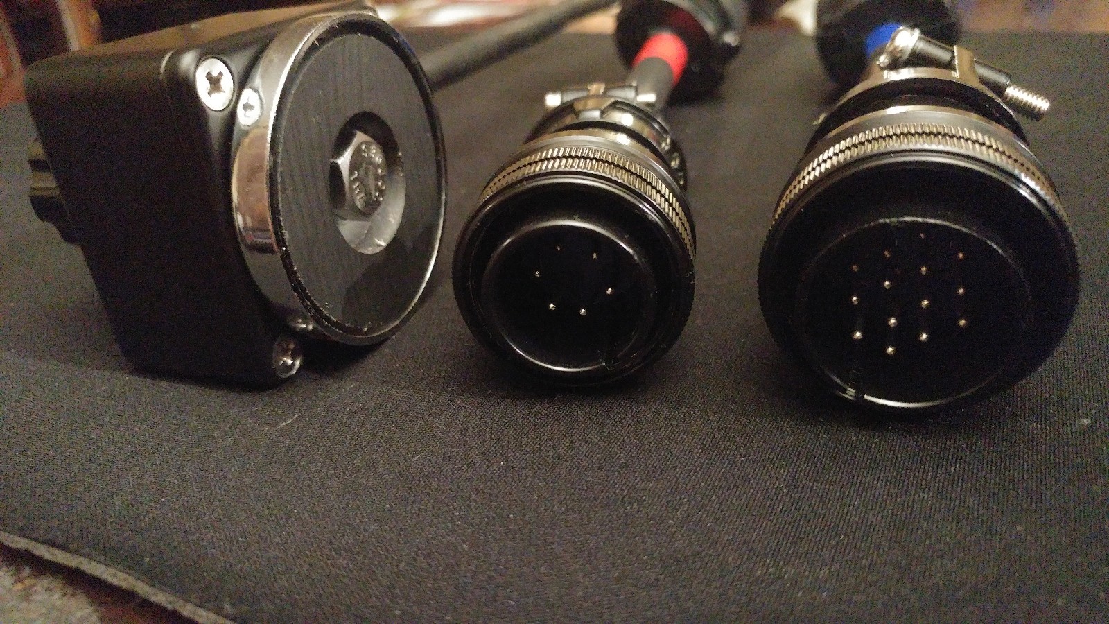 WELDING REMOTE , Improved From Old Listing Miller 14 pin , Lincoln 6 pin adapter