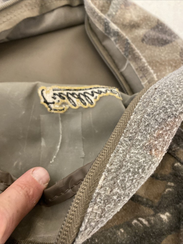 Fieldline Backpack Camouflage - Repaired