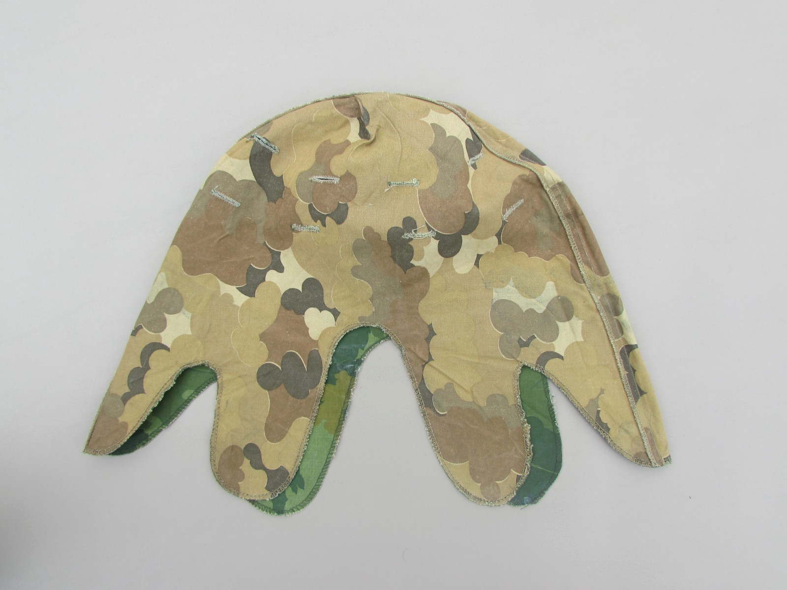 ORIGINAL VIETNAM WAR 1965 MITCHELL PATTERN CAMOUFLAGE M1 HELMET COVER CAMO #9085