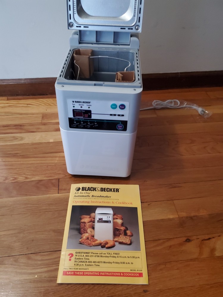 Black & Decker Model B1500 All-In-One Deluxe Automatic Breadmaker