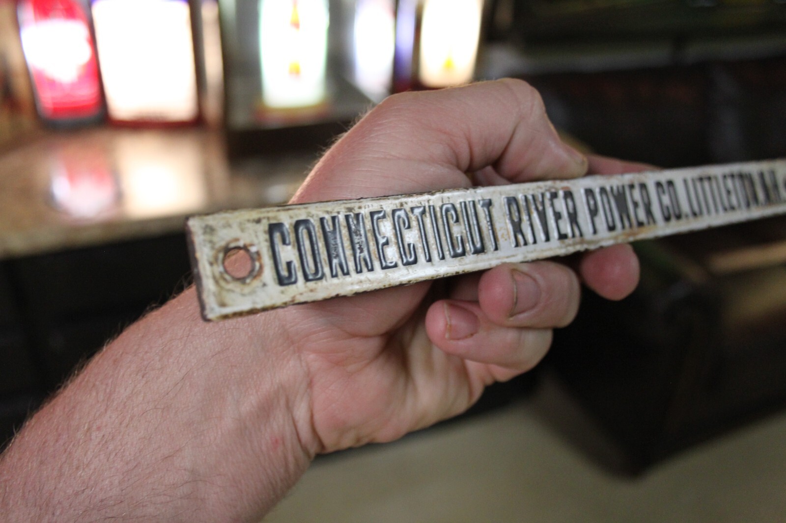 SCARCE 1920s CONNECTICUT RIVER POWER AND LIGHT COMPANY PORCELAIN SIGN REDDY GAS