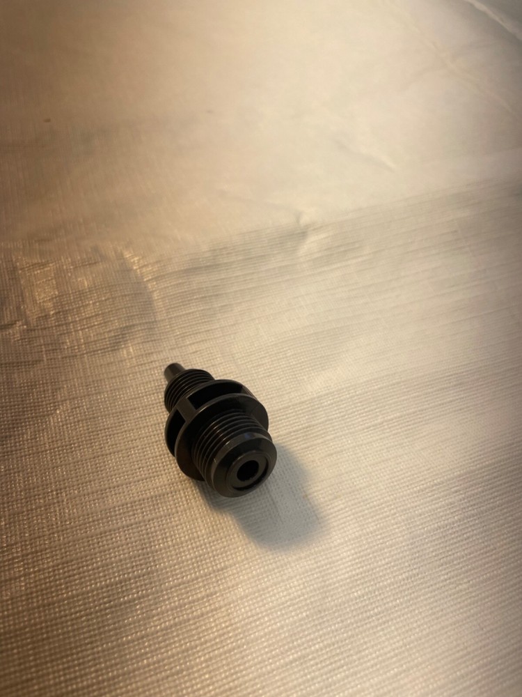 LMI Pump Parts - Valve fitting