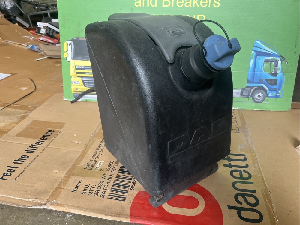 DAF ADBLUE TANK AND SENDER