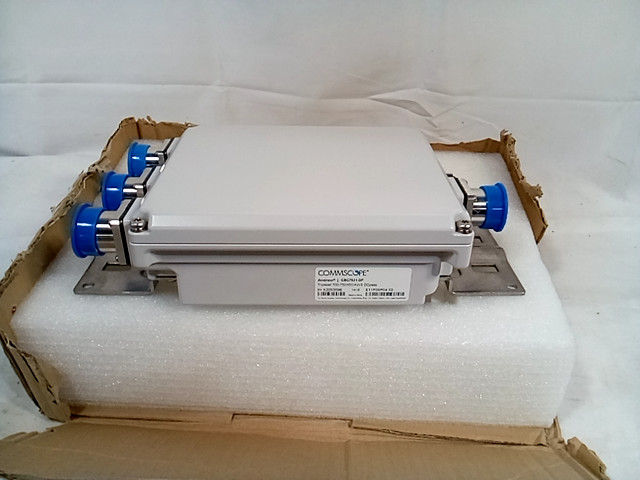 Commscope CBC7821-DF Triplexer 700-750/850/AWS DCpass