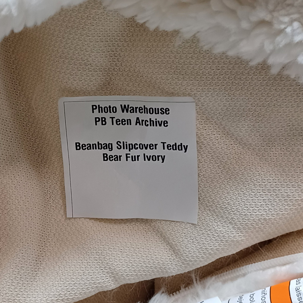 Pottery Barn Teen Recycled Sherpa 41" Faux Fur Bean Bag Sample Surface Dirt NWT