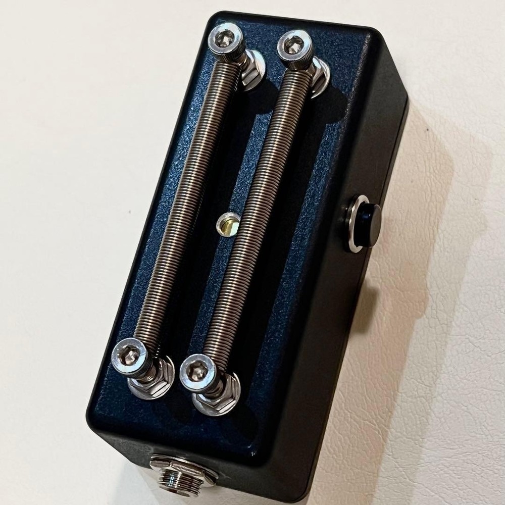 BLACK HARSH NOISE BOX Full Custom Version