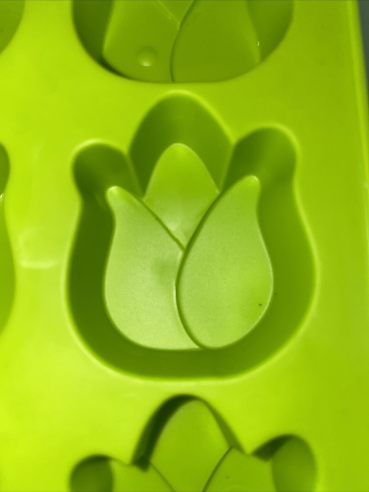 Green Tulip Shape Ice Cube Mold