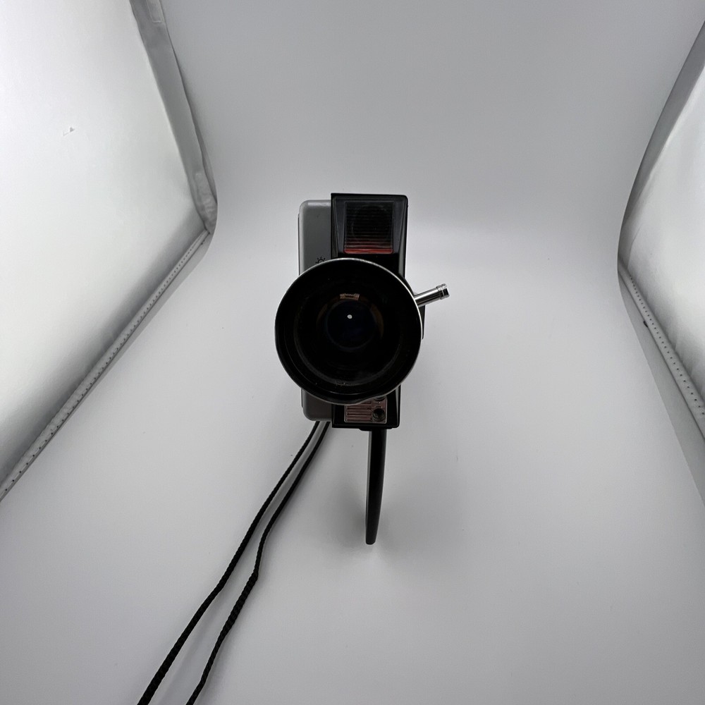 4B Eumig Mini Zoom Reflex Camera - RARE