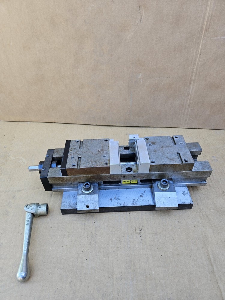 Kurt 4" ?? Vise Milling Machine Used