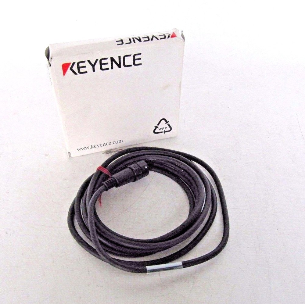 KEYENCE GT2-CA2M Laser Sensor New