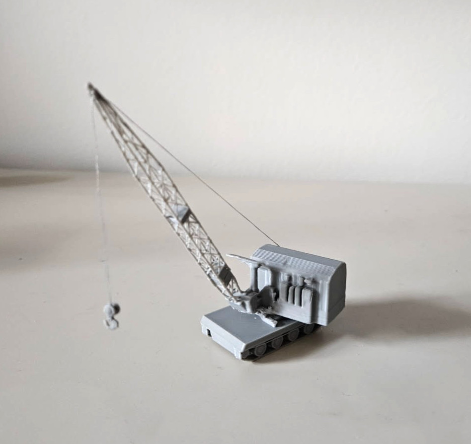 N Scale 1:160 Crawler Crane for Model Train Environment
