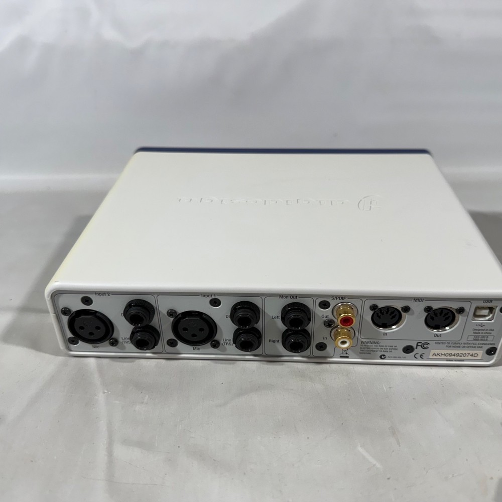Digidesign Mbox 2 USB Audio Interface 4 Pro ToolsLE MIDI S/PDIF Recorder