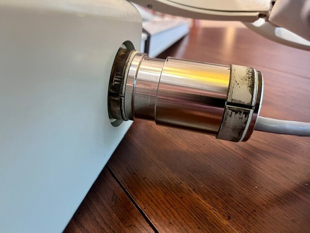 Marus post mount dental light 120v Working Condition (Tested)