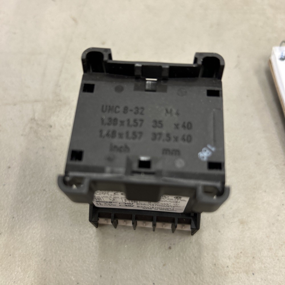 Siemens Contactor 3TF2801-0LB4