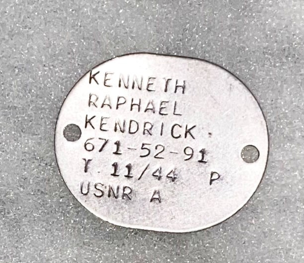 WWII Single USNR Kenneth Kendrick T-44 Dog Tag