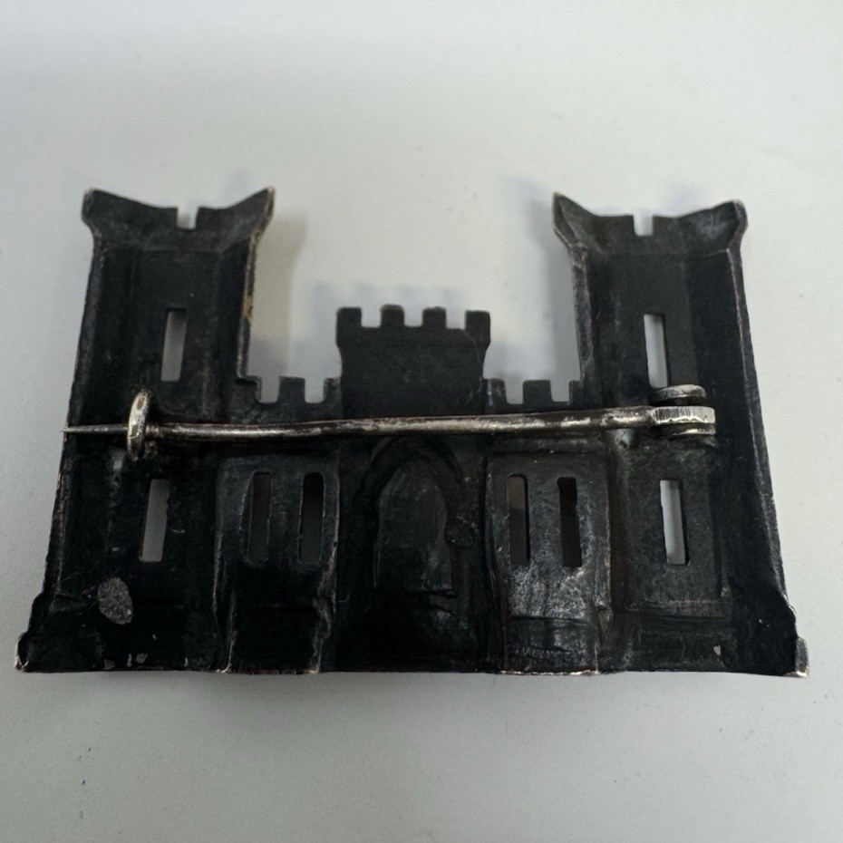 Rare WWI U.S. Army Engineers “Castle” Sweetheart Pin Brass Brooch 1917–1919