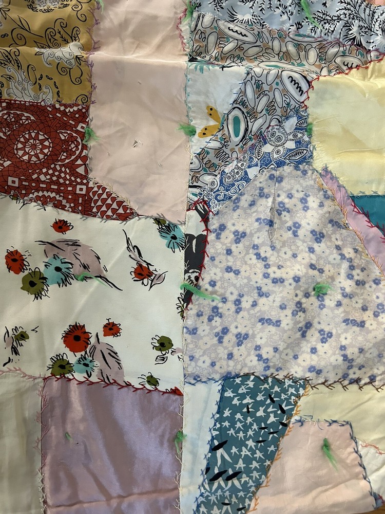 VTG Fabulous Crazy Quilt Silk Embroidery Patchwork Needlework Cutter