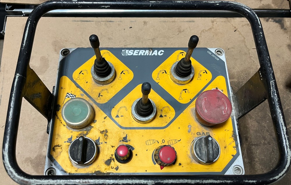 SERMAC 2571228 Remote Control