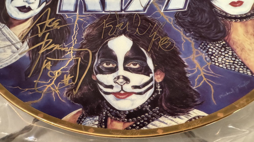 KISS ORIGINAL MEMBERS (PAUL, GENE, PETER, ACE) 1997 GARTLAN SIGNED PLATE A/P (B)