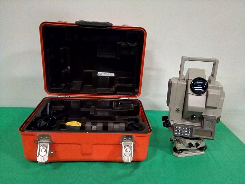 SOKKIA Total Station Model SET3C