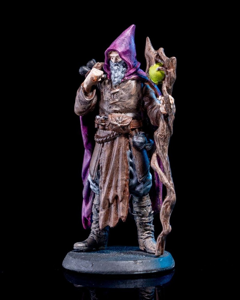 DnD Wizard Karadin Mini 32mm Scale