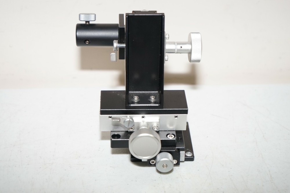 ^ ED Edmund Industrial Optics #C242