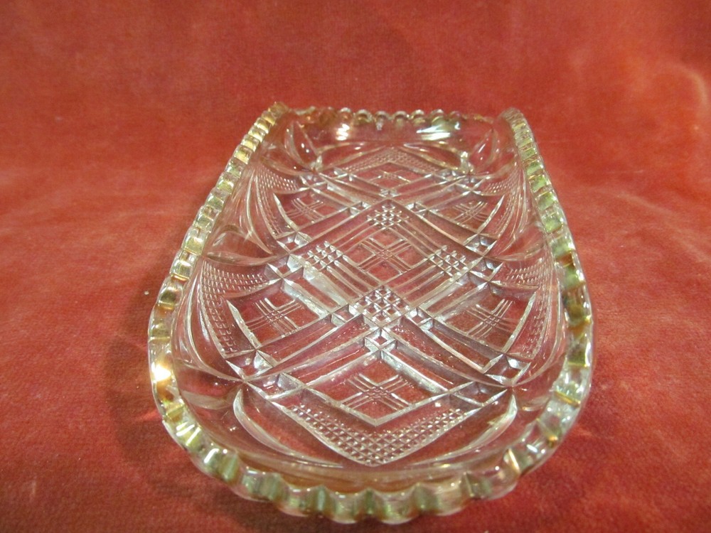 7 3/4" GOLD RIM PRESSED PATTERN GLASS RELISH DISH