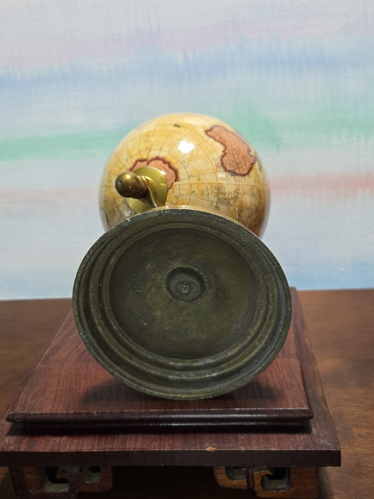 Vintage Style World Globe